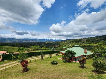 Venta - Casa Campestre / Finca - Km 32, Cali - Dagua