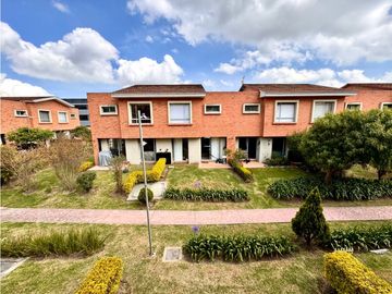 CONJUNTO RESIDENCIAL HACIENDA ALCALA ROBLE CÓDIGO 1084