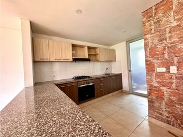 CONJUNTO RESIDENCIAL HACIENDA ALCALA ROBLE CÓDIGO 1084