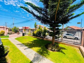 Casa en Venta en Augusto D`Halmar 4301