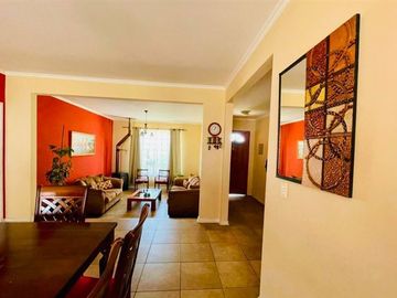 Casa en Venta en Augusto D`Halmar 4301