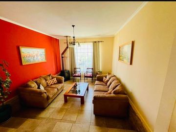 Casa en Venta en Augusto D`Halmar 4301