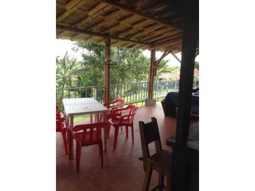 SE VENDE CASA CAMPESTRE EN QUIMBAYA QUINDIO