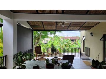SE VENDE CASA CAMPESTRE EN EL CAIMO QUINDIO