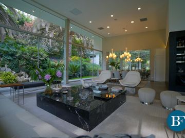 VENTA Casa en  La Pradera - Residencia de 3,800m2