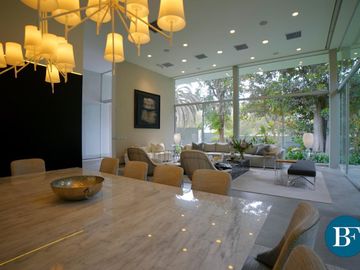 VENTA Casa en  La Pradera - Residencia de 3,800m2