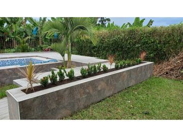 SE VENDE CASA CAMPESTRE  PUEBLO TAPAO QUINDIO