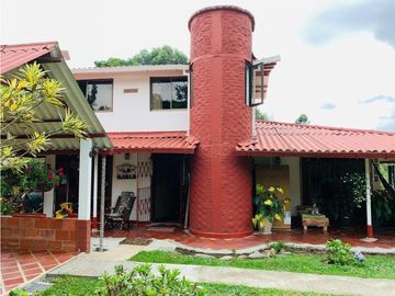 VENTA DE CASA CAMPESTRE VIA A PEREIRA