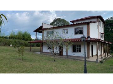 SE VENDE CASA CAMPESTRE EN CIRCASIA QUINDIO