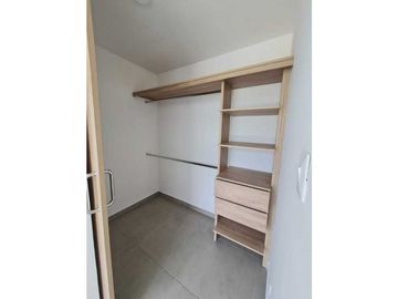 SE VENDE APARTAMENTO EN LA AVENIDA CENTENARIO NORTE DE ARMENIA
