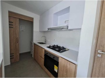 SE VENDE APARTAMENTO EN LA AVENIDA CENTENARIO NORTE DE ARMENIA