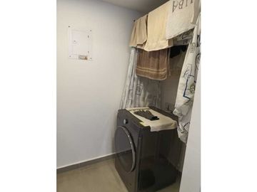 SE VENDE APARTAMENTO EN LA AVENIDA CENTENARIO NORTE DE ARMENIA