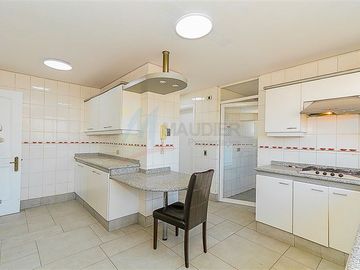 Departamento en Venta en El Golf