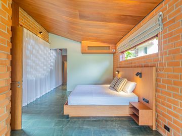 4-bedroom home for sale at The Brickhouse in Laguna Homes
