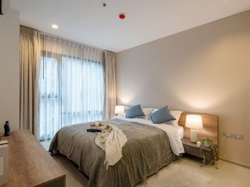 New renovated and decorated condo close to BTS Thong Lor