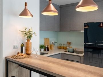 New renovated and decorated condo close to BTS Thong Lor