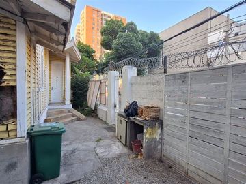 Casa en Venta en Irarrazaval / metro Monseñor Eyzaguirre