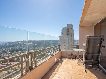 OPORTUNIDAD REBAJADO, Departamento duplex en Jardin del Mar, con preciosa vista a Reñaca, Viña del Mar