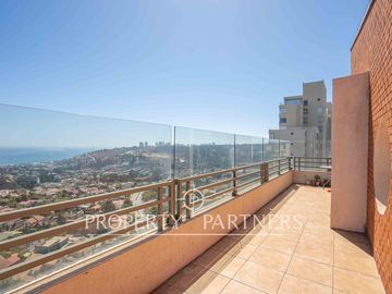 OPORTUNIDAD REBAJADO, Departamento duplex en Jardin del Mar, con preciosa vista a Reñaca, Viña del Mar