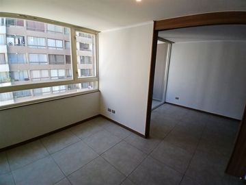 Departamento en Venta en Metro Santa Lucía L1-