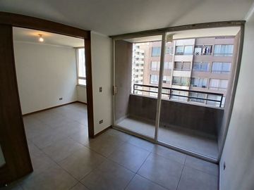 Departamento en Venta en Metro Santa Lucía L1-