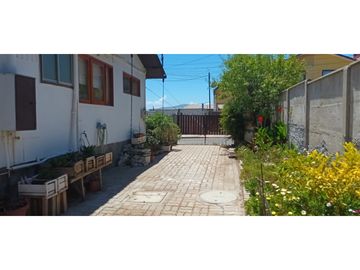 Casa en Venta en Concón – Amplia, Cómoda y con Vista al Mar
