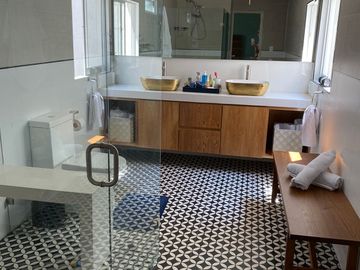 Casa Remodelada en Venta en Lomas Verdes cerca de Av Constitución y  SAMS