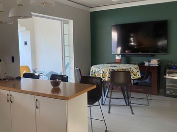 Casa Remodelada en Venta en Lomas Verdes cerca de Av Constitución y  SAMS