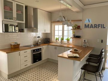 Casa Remodelada en Venta en Lomas Verdes cerca de Av Constitución y  SAMS