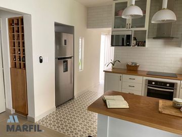 Casa Remodelada en Venta en Lomas Verdes cerca de Av Constitución y  SAMS