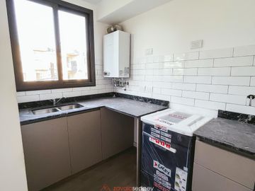 Departamento A Estrenar en VENTA - 1 Dormitorio - Seguridad 24hs - Expensas Bajas