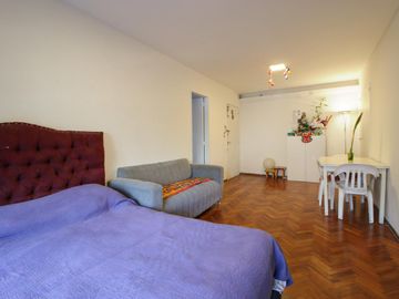 Venta departamento 2 ambientes Caballito