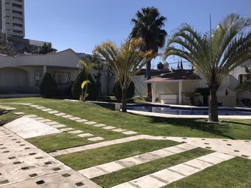 Residencia de Clase Mundial en Loma Dorada, Querétaro