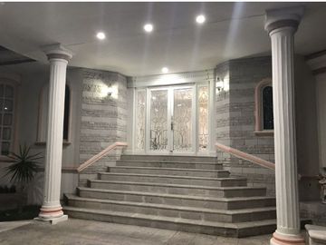 Residencia de Clase Mundial en Loma Dorada, Querétaro