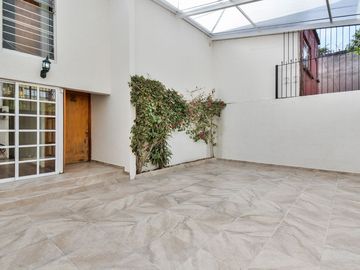 VENTA CASA EN LAS ÁGUILAS