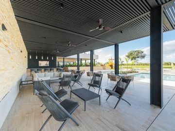 Casa en Privada Provincia Mérida de una planta, en venta