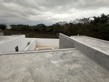 Casa en venta en Dzityá, 3 Rec con posibilidad de crecer a 4