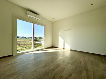 Casa en venta Barrio San Felipe Canning