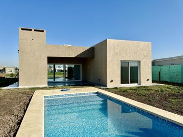 Casa en venta Barrio San Felipe Canning