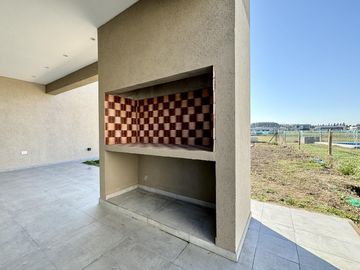 Casa en venta Barrio San Felipe Canning