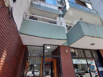 Departamento de 3 dormitorios en venta con balcón centro rosario