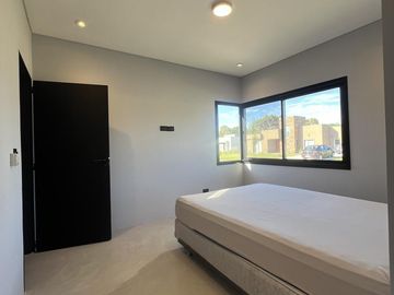 Casa en Countries/B.Cerrado (Moreno)