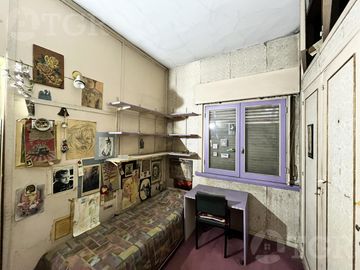 Venta Casa 4 Ambientes en Villa Sarmiento, Haedo