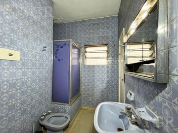 Venta Casa 4 Ambientes en Villa Sarmiento, Haedo