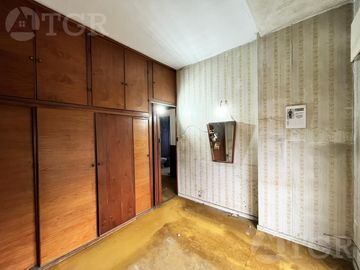 Venta Casa 4 Ambientes en Villa Sarmiento, Haedo