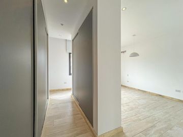 Casa de 3 dormitorios con pileta vista al golf