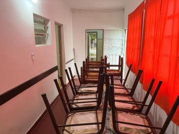 Casa en venta - 3 Dormitorios 1 Baño - 187Mts2 - Miramar