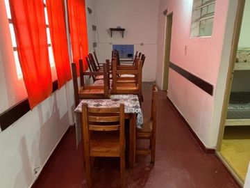 Casa en venta - 3 Dormitorios 1 Baño - 187Mts2 - Miramar