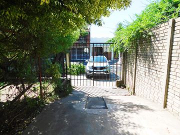Dos Casas en Bloque En Venta calle 527 3 y 4 Tolosa 6 dormitorios La Plata