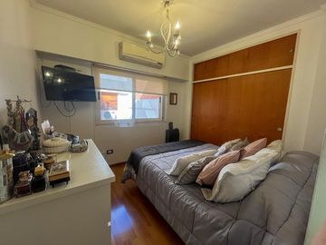Venta  departamento  3 ambientes en Chacarita.  Bajas expensas
